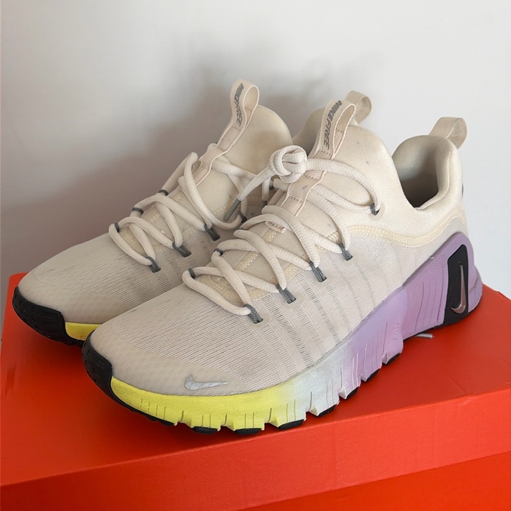 Nike Women’s Cream Knit Sneakers with Yellow-to-Lavender Gradient Sole